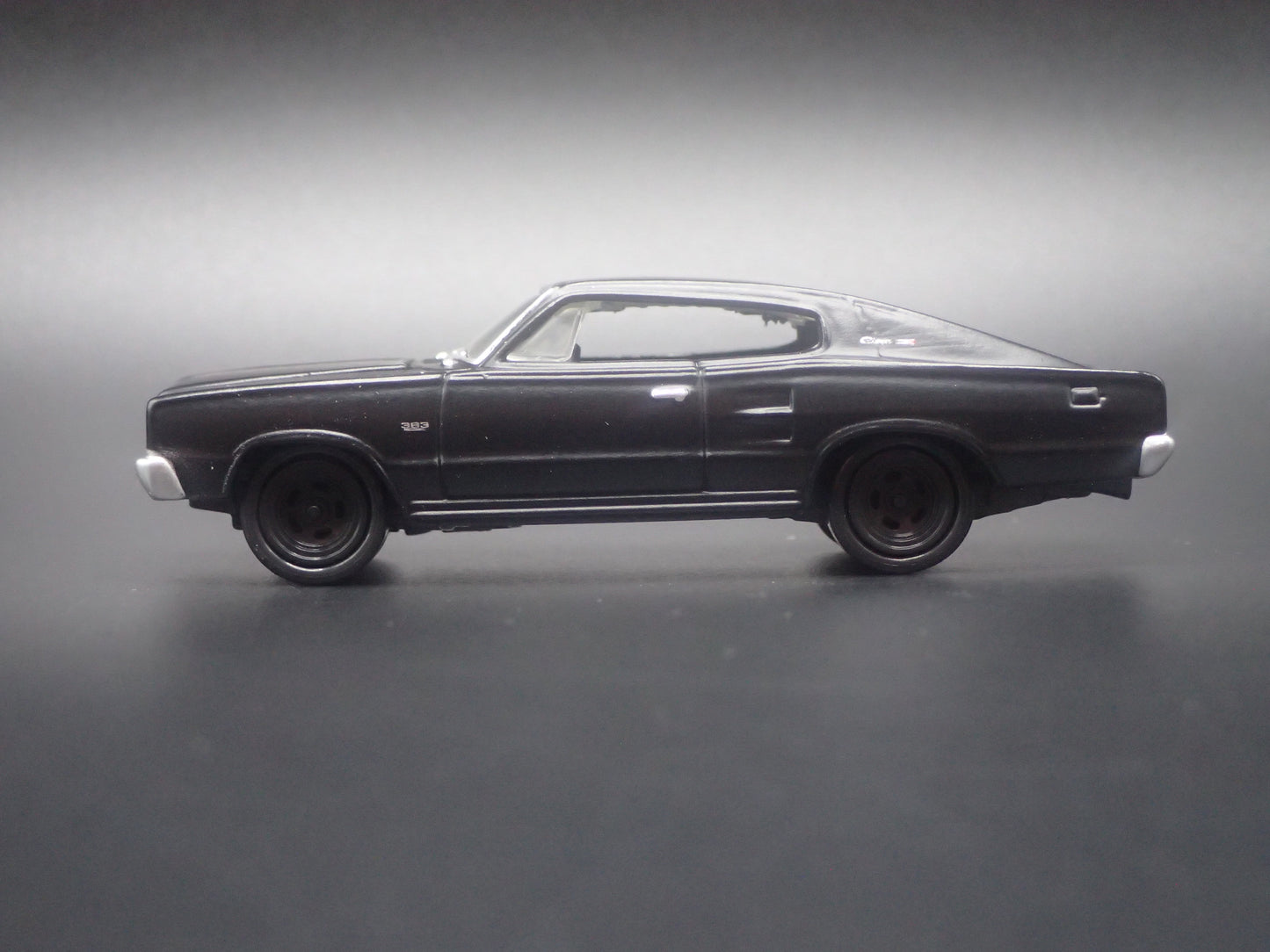 1966 66 DODGE CHARGER BLACK 1:64 SCALE COLLECTIBLE DIORAMA DIECAST MODEL CAR