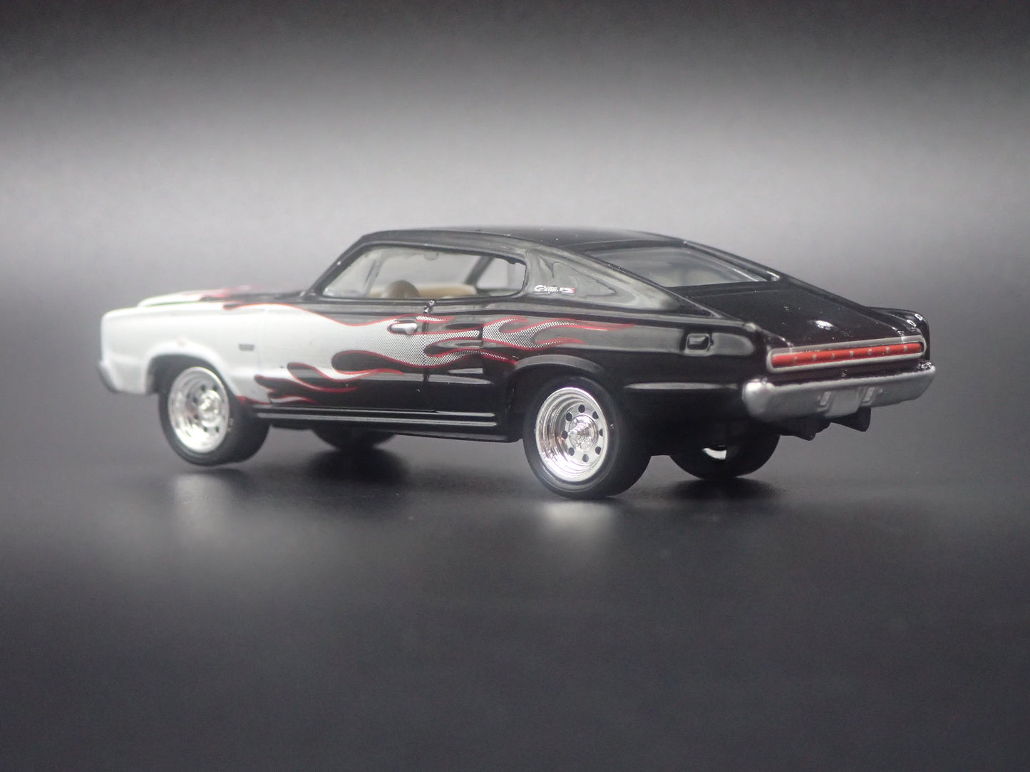 1966 66 DODGE CHARGER BLACK 1:64 SCALE COLLECTIBLE DIORAMA DIECAST MODEL CAR