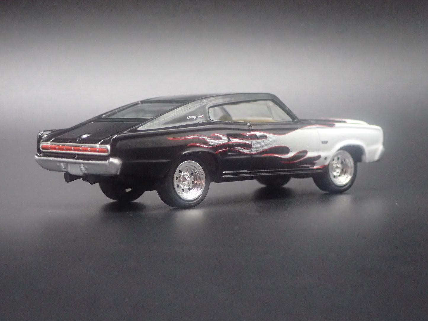 1966 66 DODGE CHARGER BLACK 1:64 SCALE COLLECTIBLE DIORAMA DIECAST MODEL CAR