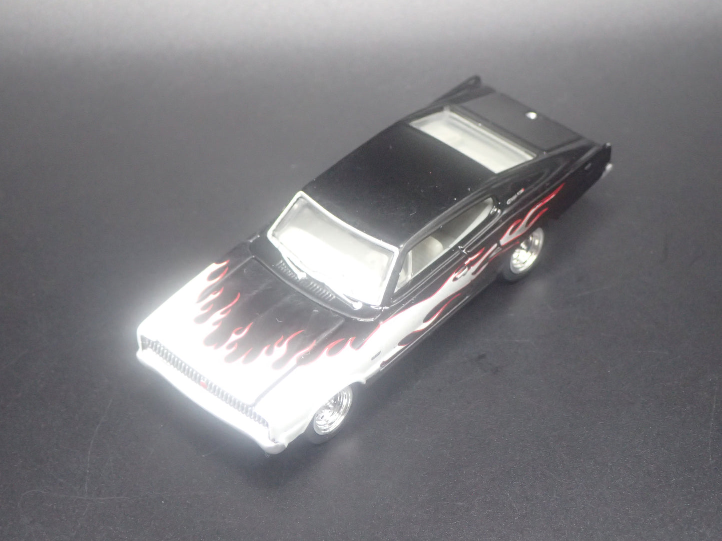 1966 66 DODGE CHARGER BLACK 1:64 SCALE COLLECTIBLE DIORAMA DIECAST MODEL CAR