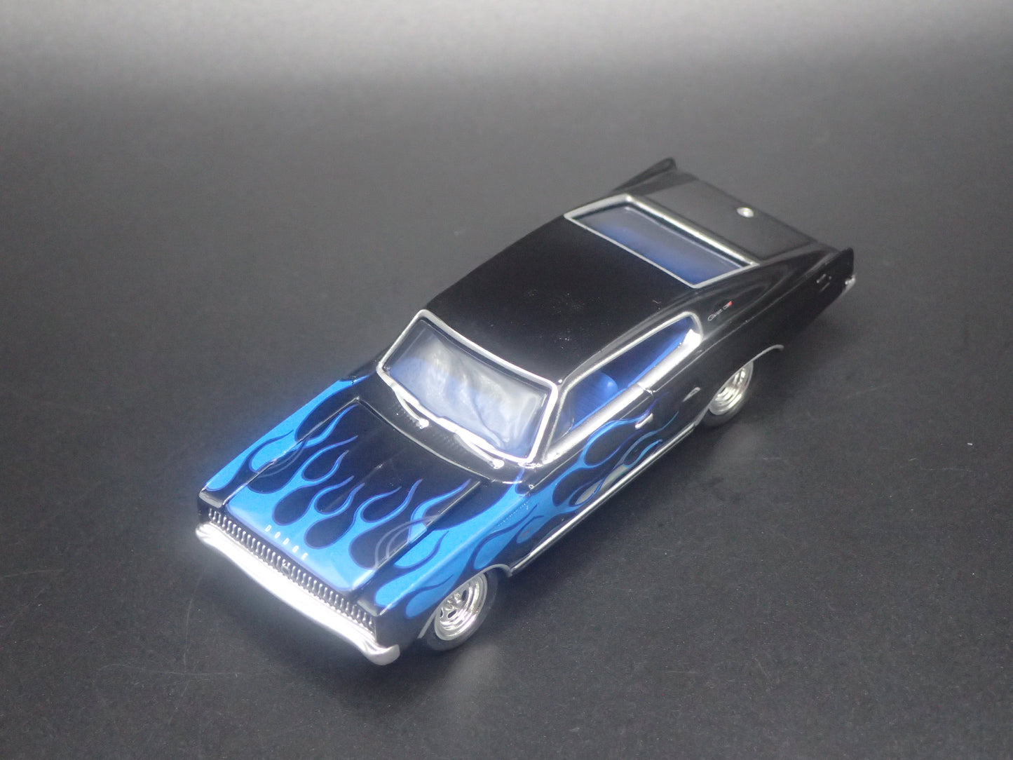 1966 66 DODGE CHARGER BLACK 1:64 SCALE COLLECTIBLE DIORAMA DIECAST MODEL CAR