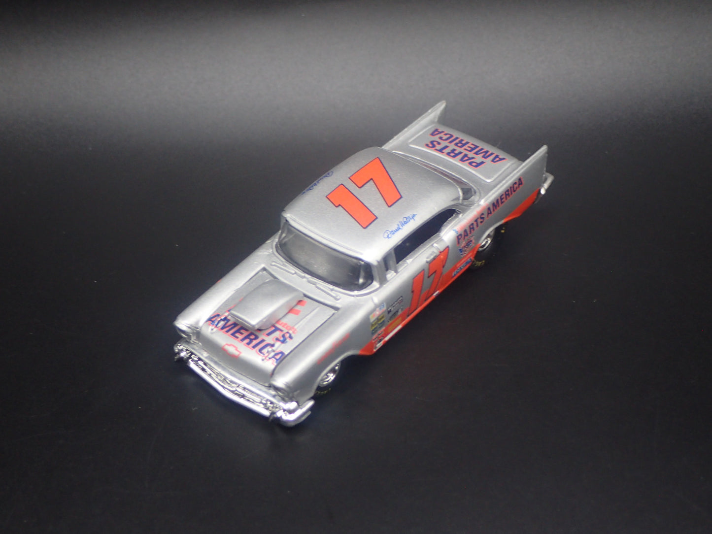 1957 CHEVY CHEVROLET BEL AIR 17 DARRELL WALTRIP NASCAR  1:64 SCALE DIECAST MODEL CAR