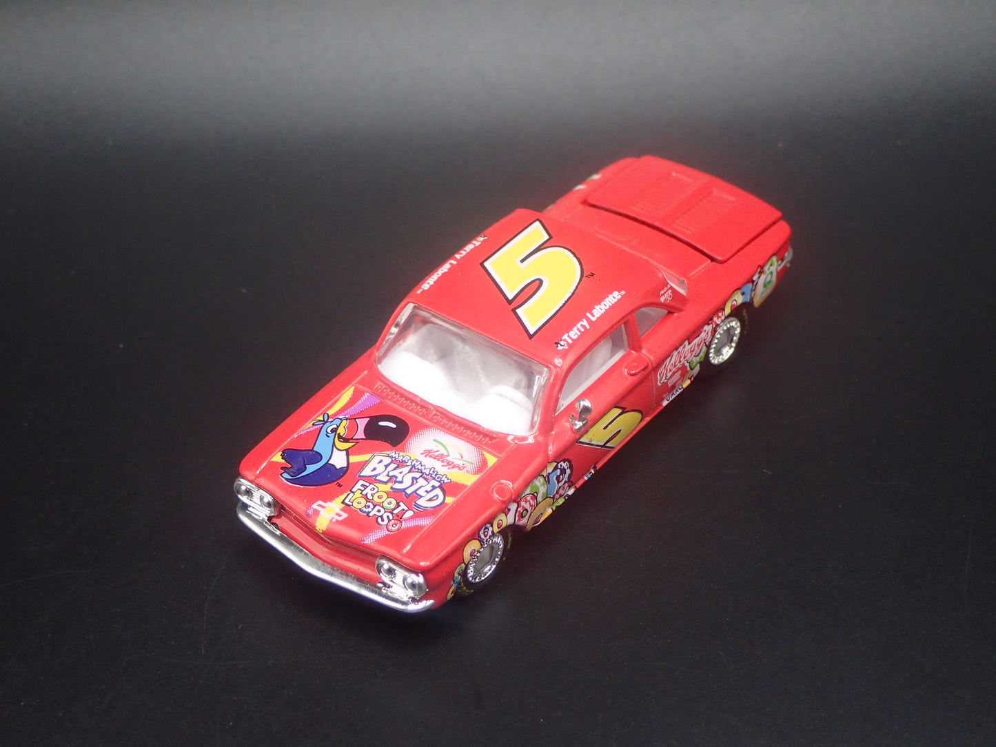 1960 60 CHEVY CHEVROLET CORVAIR 5 TERRY LABONTE NASCAR 1:64 SCALE DIECAST MODEL CAR