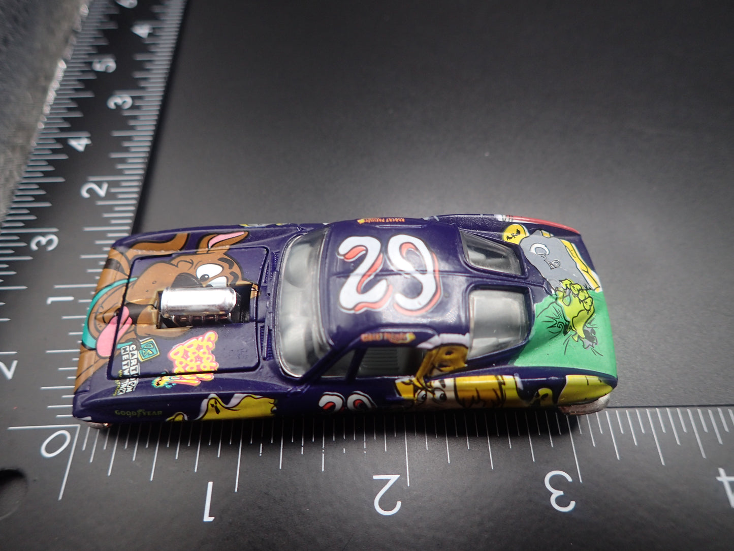1963 CHEVROLET CORVETTE STING RAY 29 SCOOBY DOO NASCAR 1:53 SCALE DIECAST CAR