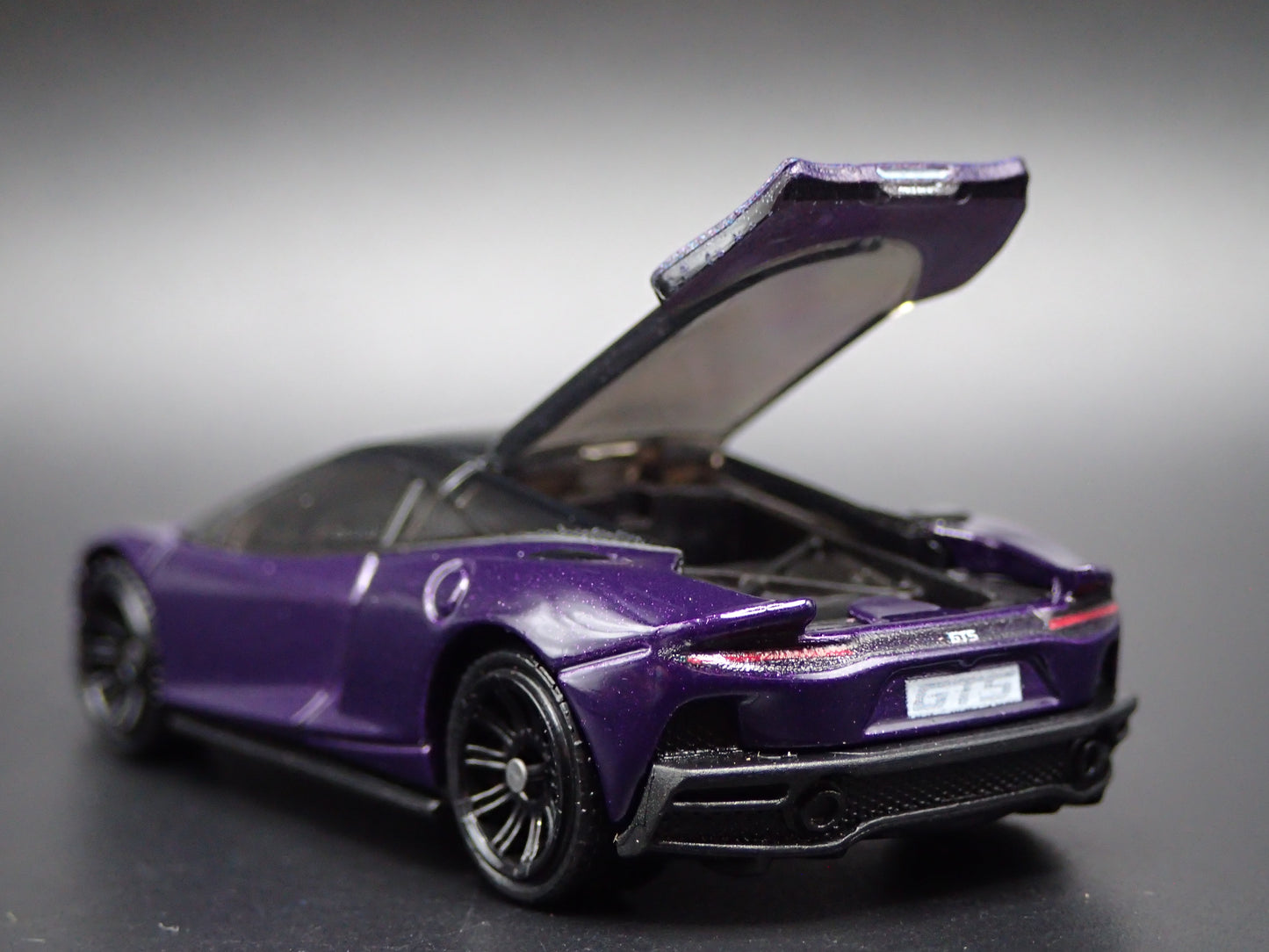 2024-2026 MCLAREN GTS PURPLE SUPER CAR 1:64 SCALE DIECAST MODEL CAR