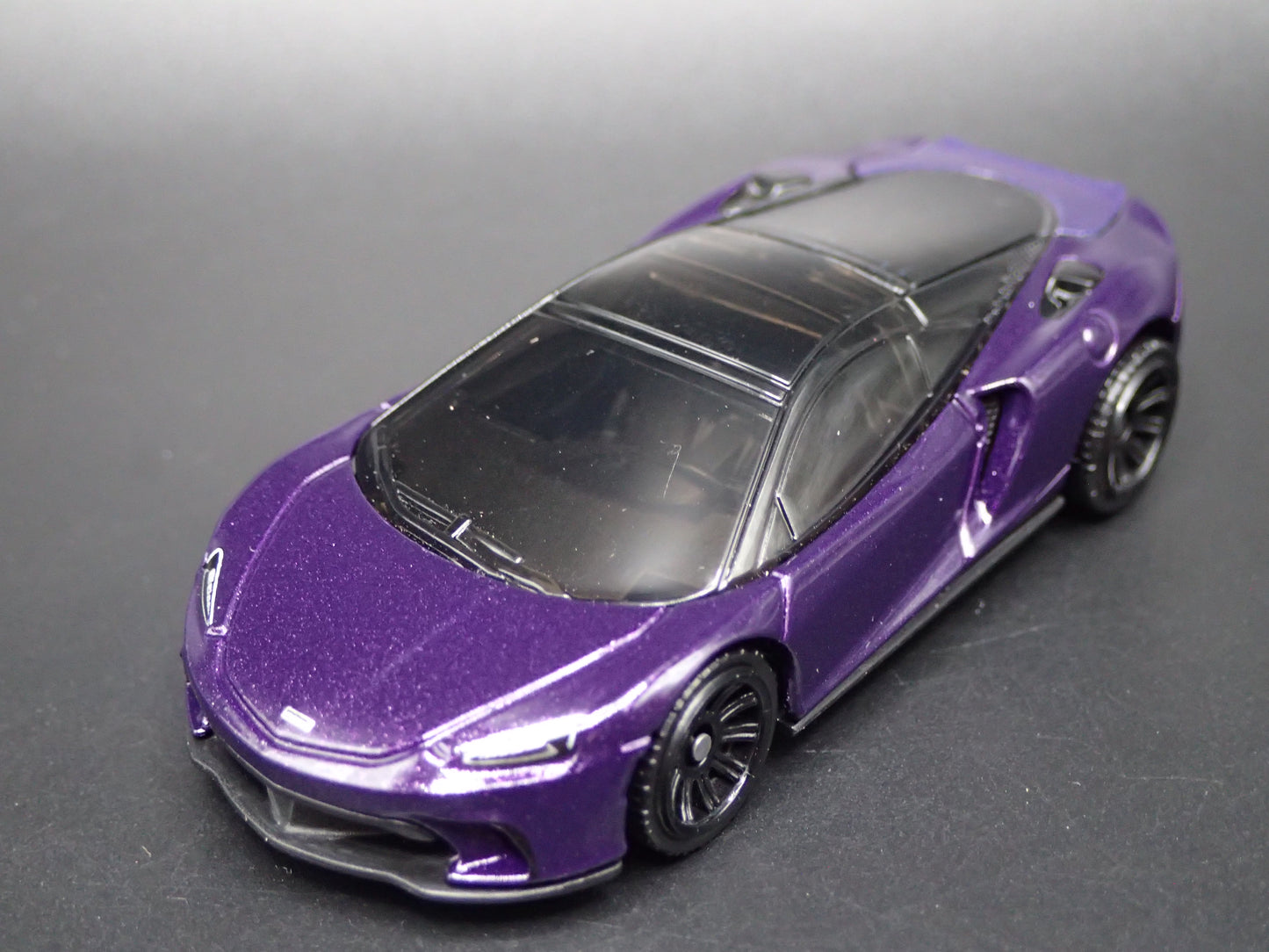 2024-2026 MCLAREN GTS PURPLE SUPER CAR 1:64 SCALE DIECAST MODEL CAR