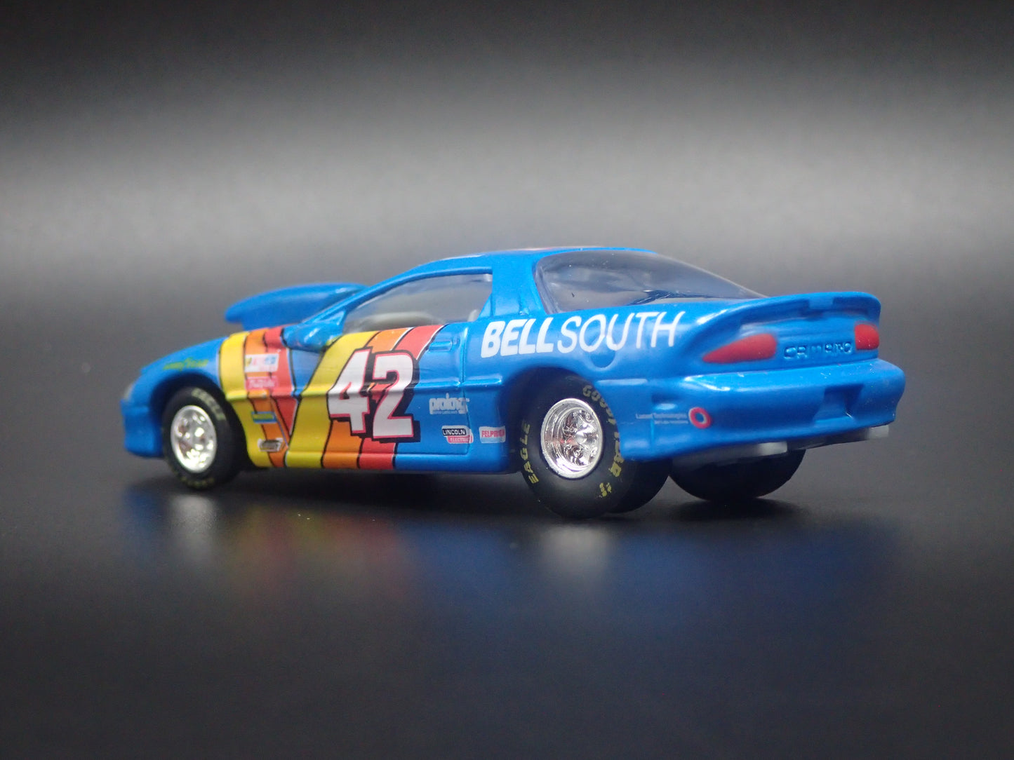 1996 96 CHEVY CHEVROLET CAMARO 42 JOE NEMECHEK NASCAR 1:64 SCALE DIECAST CAR