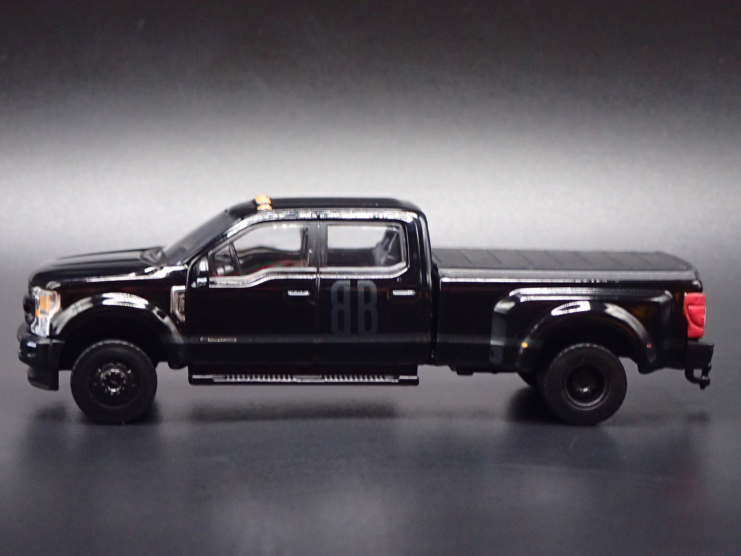 2017-2022 FORD F450 XL SUPER DUTY DUALLY TRUCK w HITCH 1:64 SCALE DIECAST CAR