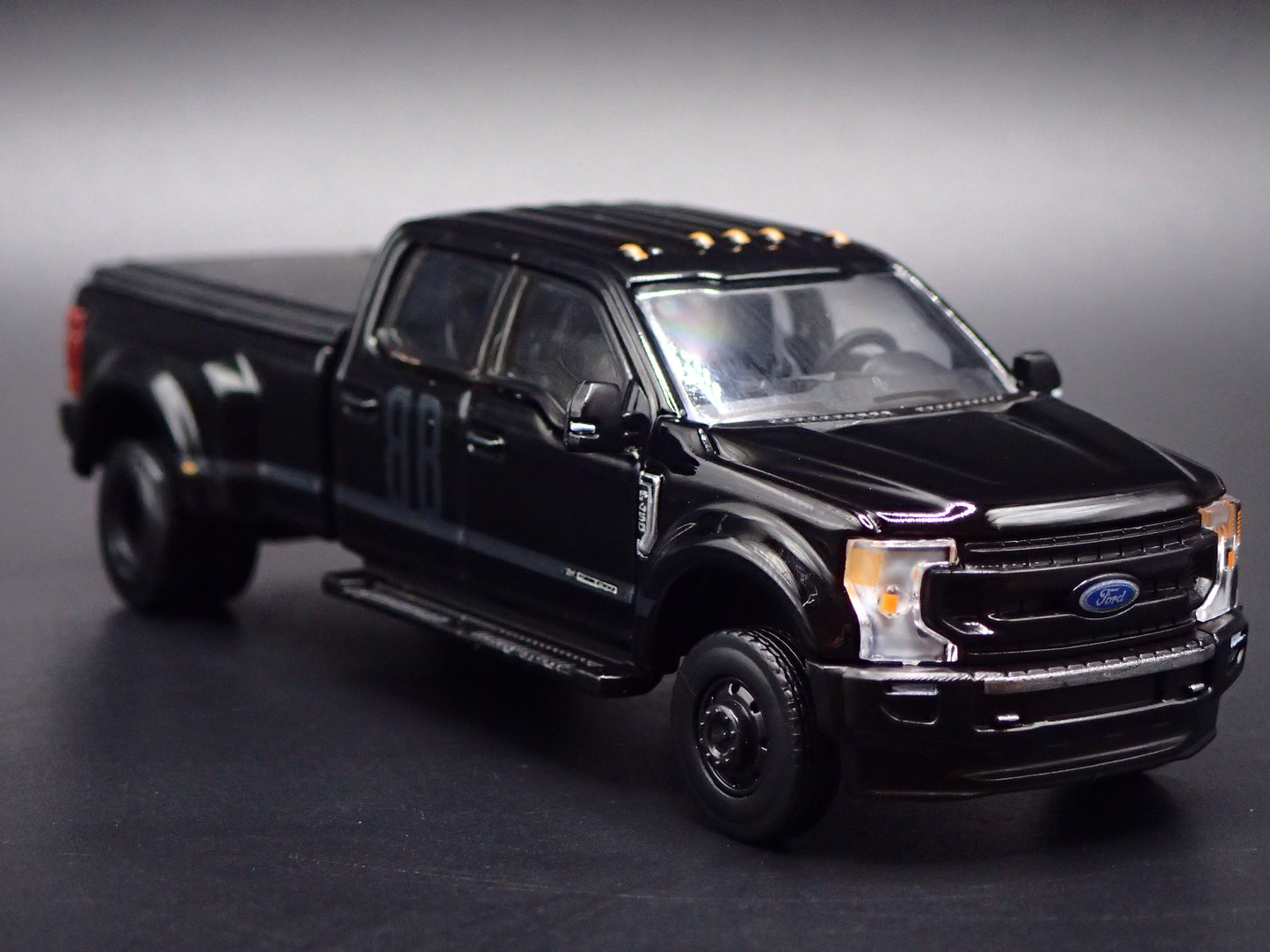 2017-2022 FORD F450 XL SUPER DUTY DUALLY TRUCK w HITCH 1:64 SCALE DIECAST CAR