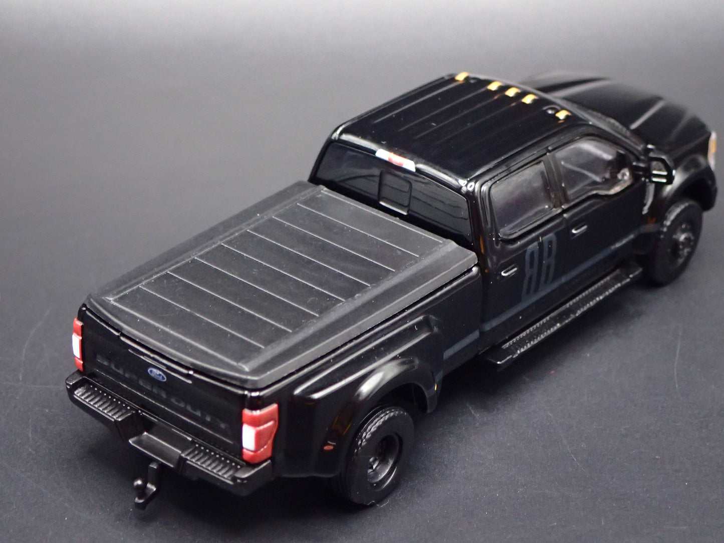 2017-2022 FORD F450 XL SUPER DUTY DUALLY TRUCK w HITCH 1:64 SCALE DIECAST CAR