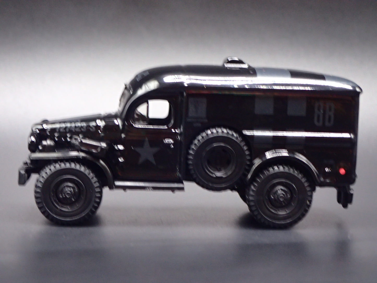 1944 44 DODGE WC54 AMBULANCE BLACK 1:64 SCALE DIECAST MODEL CAR