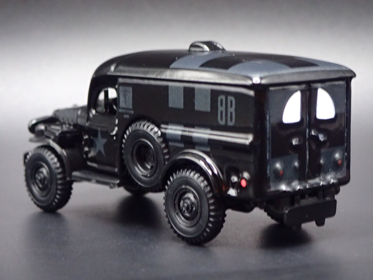 1944 44 DODGE WC54 AMBULANCE BLACK 1:64 SCALE DIECAST MODEL CAR