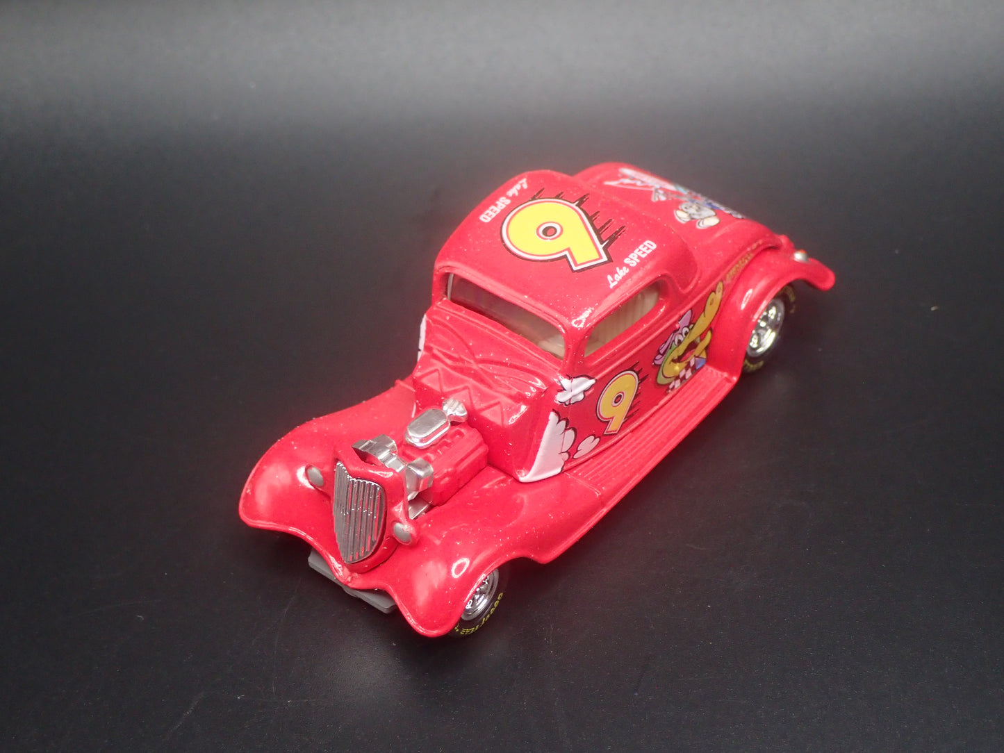 1934 34 FORD COUPE HOT ROD 9 LAKE SPEED NASCAR 1:64 SCALE DIORAMA DIECAST CAR