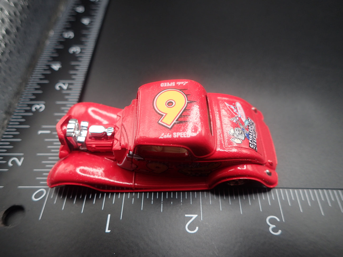 1934 34 FORD COUPE HOT ROD 9 LAKE SPEED NASCAR 1:64 SCALE DIORAMA DIECAST CAR