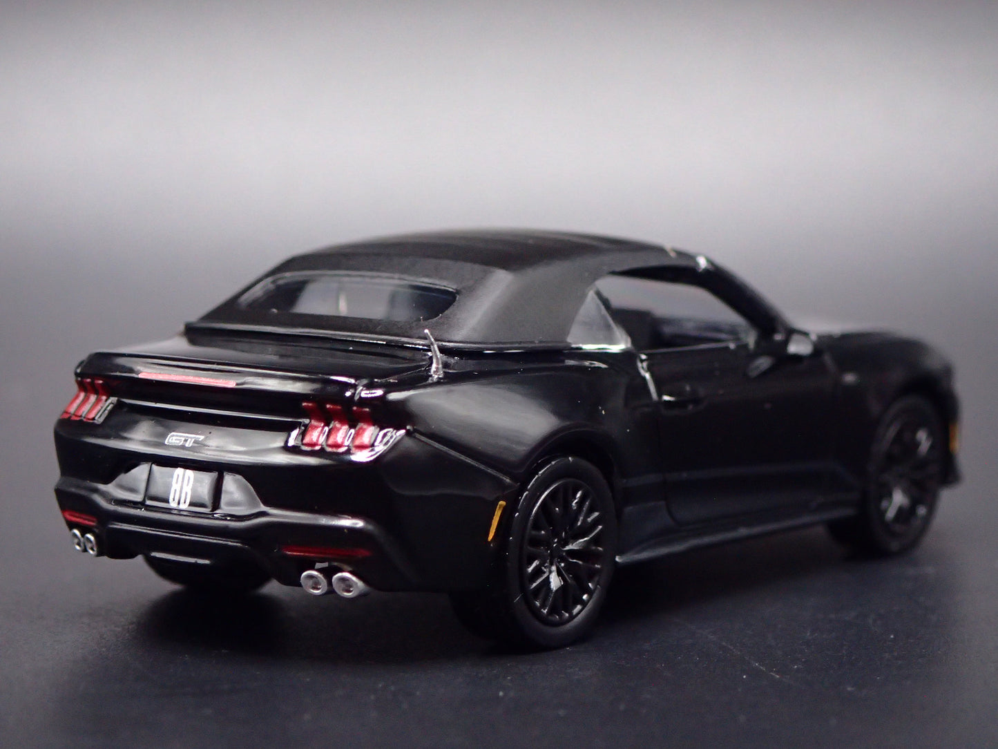 2024-2026 FORD MUSTANG GT CONVERTIBLE 1:64 SCALE COLLECTIBLE DIECAST MODEL CAR