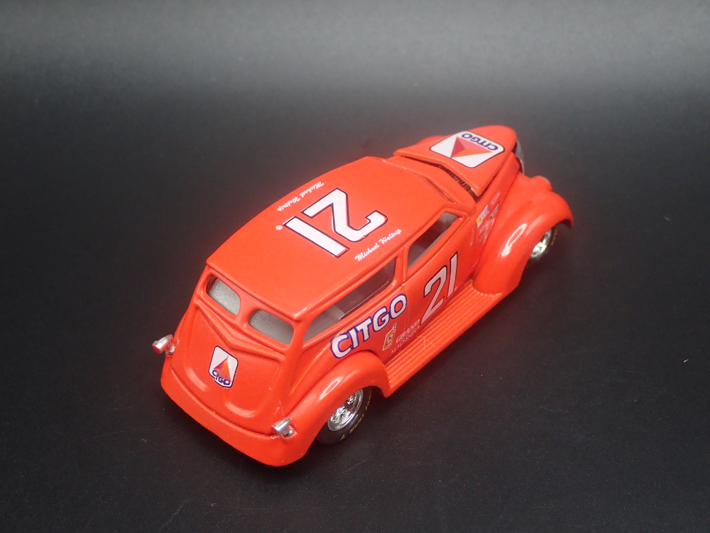 1937 37 FORD BOXOTICA CUSTOM HOT ROD 21 MICHAEL WALTRIP 1:64 SCALE MODEL CAR