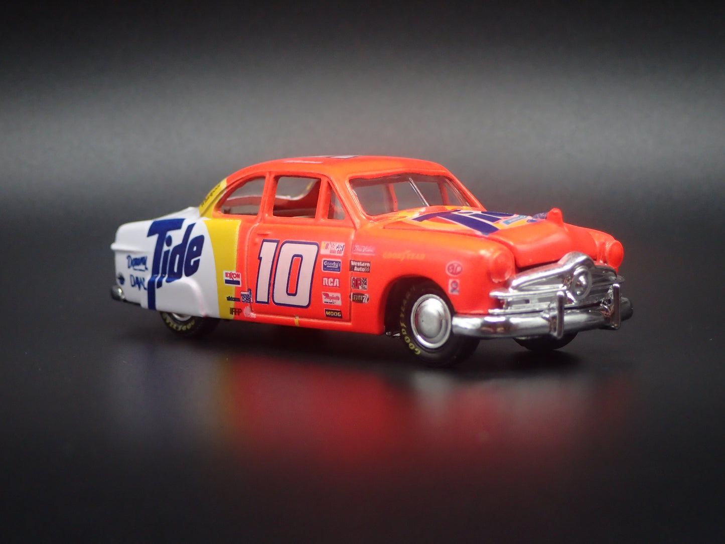 1949-1951 FORD COUPE SHOE BOX 10 RICKY RUDD NASCAR 1:64 SCALE DIECAST CAR
