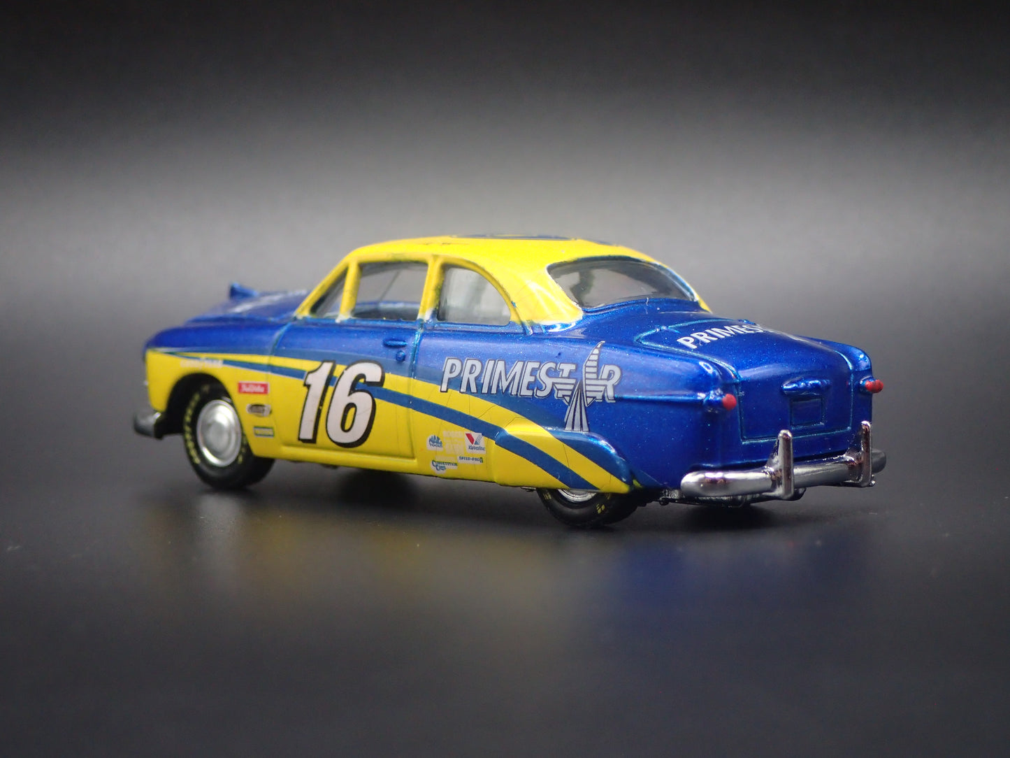 1949-1951 FORD COUPE SHOE BOX 16 TED MUSGRAVE NASCAR BARN FIND 1:64 SCALE DIECAST CAR