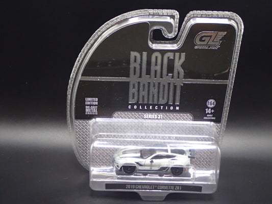 2026 GREENLIGHT GREEN MACHINE 2019 CHEVY CORVETTE ZR1 BLACK BANDIT 31 RAW CHASE