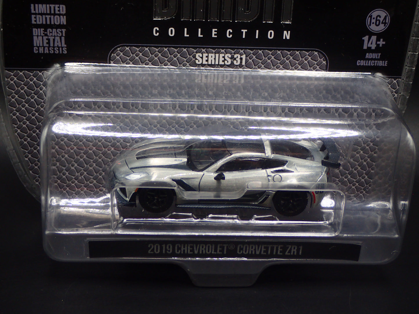 2026 GREENLIGHT GREEN MACHINE 2019 CHEVY CORVETTE ZR1 BLACK BANDIT 31 RAW CHASE