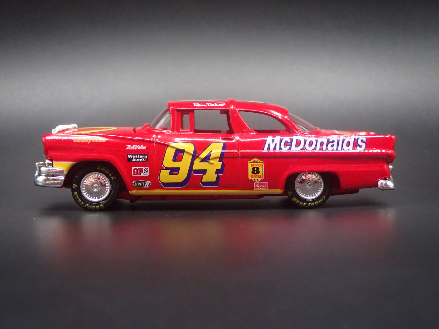 1956 56 FORD CROWN VICTORIA 94 BILL ELLOITT NASCAR 1:64 SCALE DIECAST CAR
