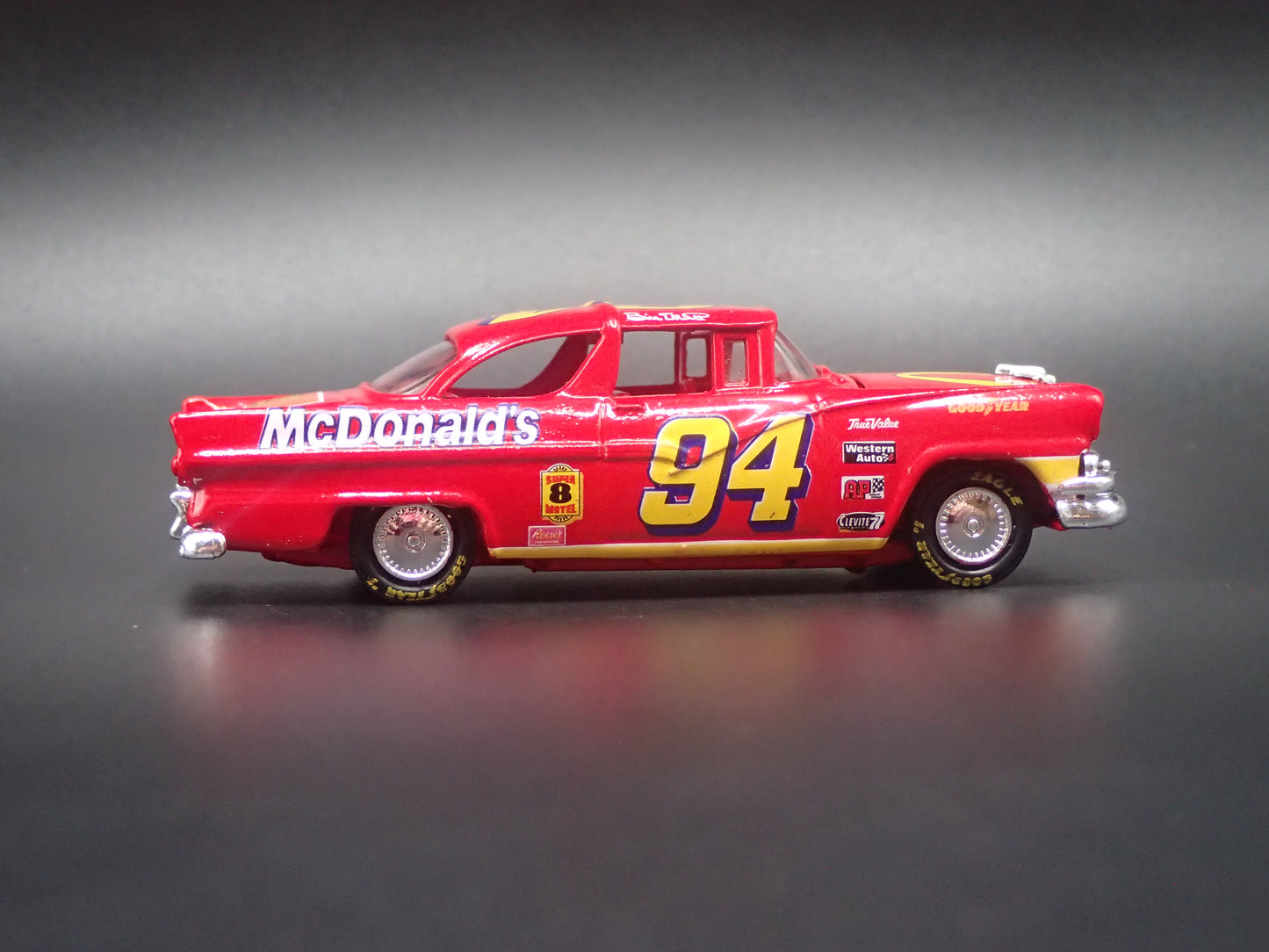 1956 56 FORD CROWN VICTORIA 94 BILL ELLOITT NASCAR 1:64 SCALE DIECAST CAR