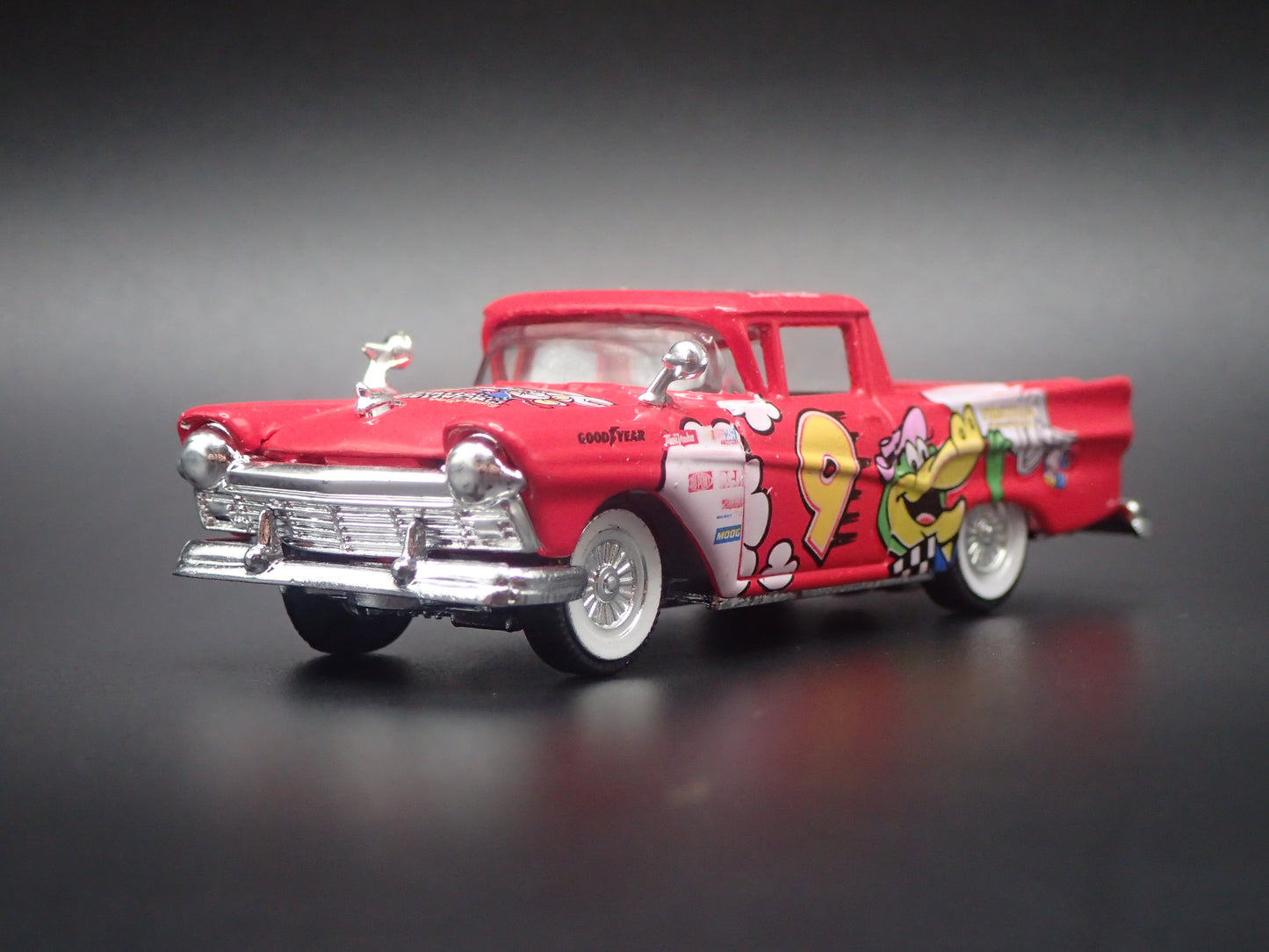1957 57 FORD RANCHERO 9 LAKE SPEED NASCAR 1:64 SCALE DIECAST MODEL CAR