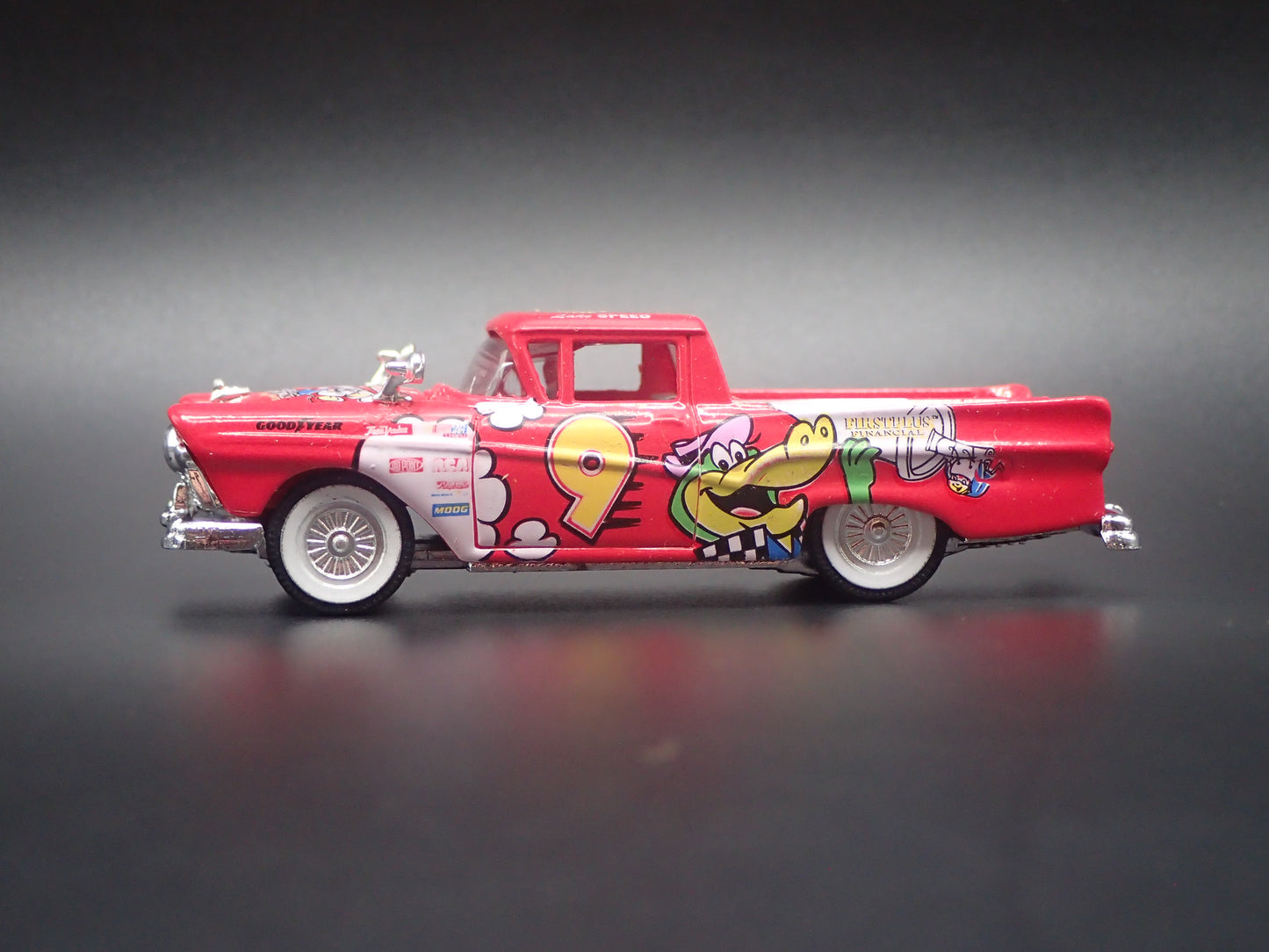 1957 57 FORD RANCHERO 9 LAKE SPEED NASCAR 1:64 SCALE DIECAST MODEL CAR