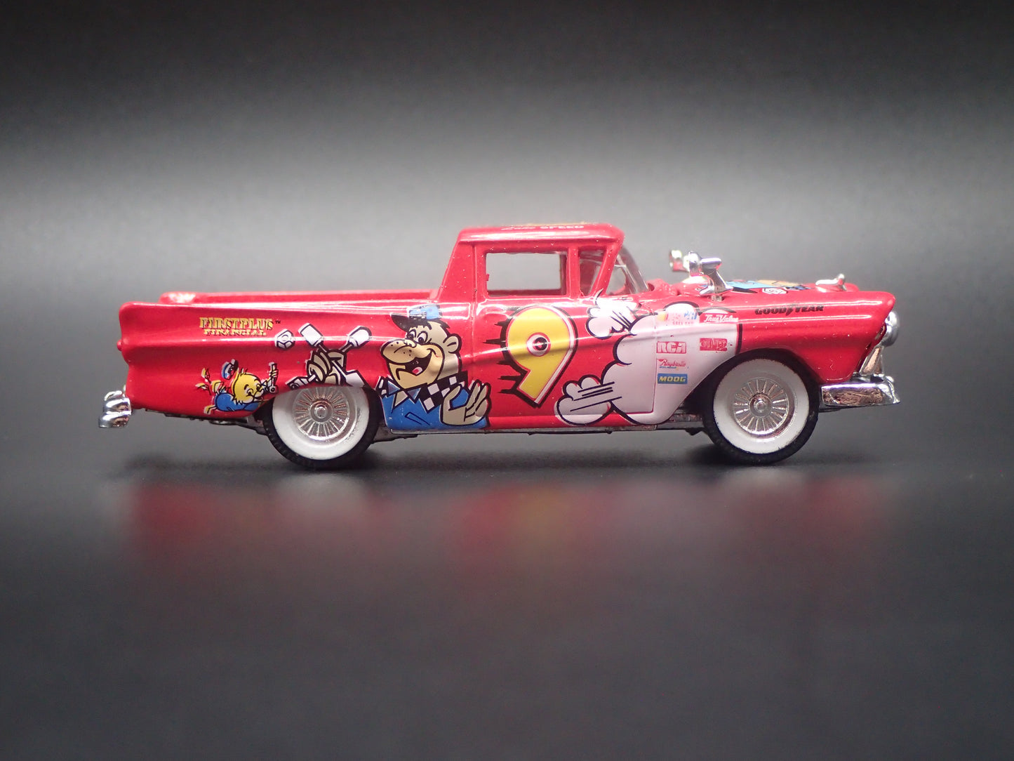 1957 57 FORD RANCHERO 9 LAKE SPEED NASCAR 1:64 SCALE DIECAST MODEL CAR