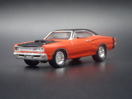 1969 69 DODGE SUPER BEE ORANGE 1:64 SCALE COLLECTIBLE DIECAST MODEL CAR
