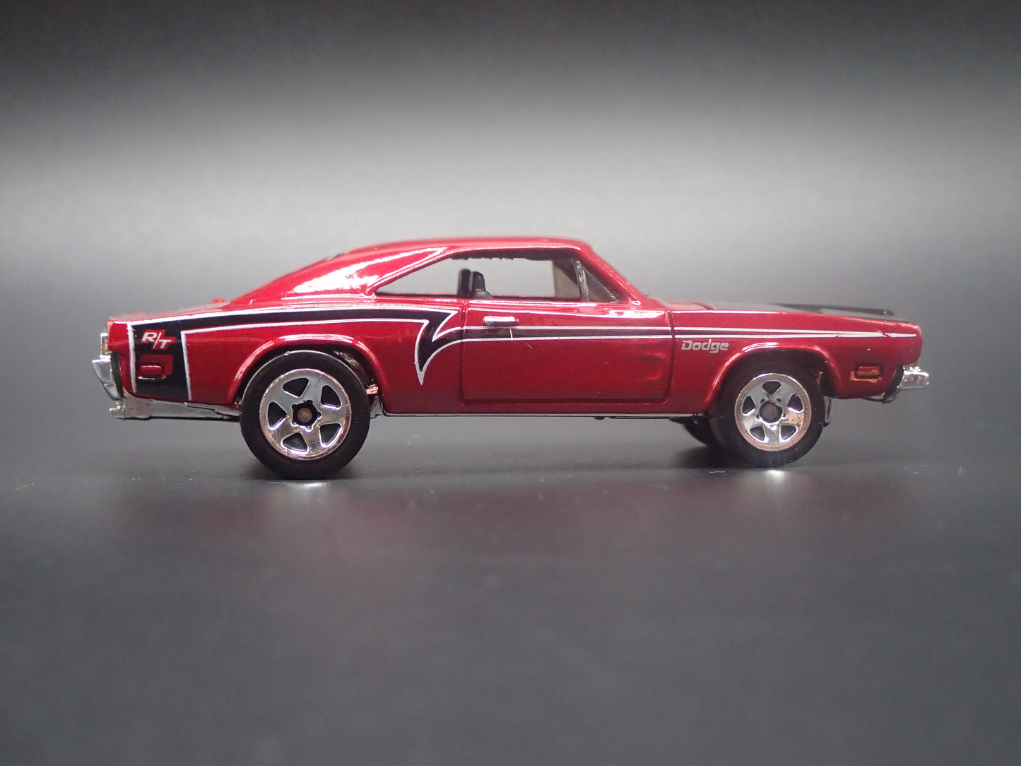 1969 69 DODGE CHARGER RED 1:64 SCALE COLLECTIBLE DIORAMA DIECAST MODEL CAR