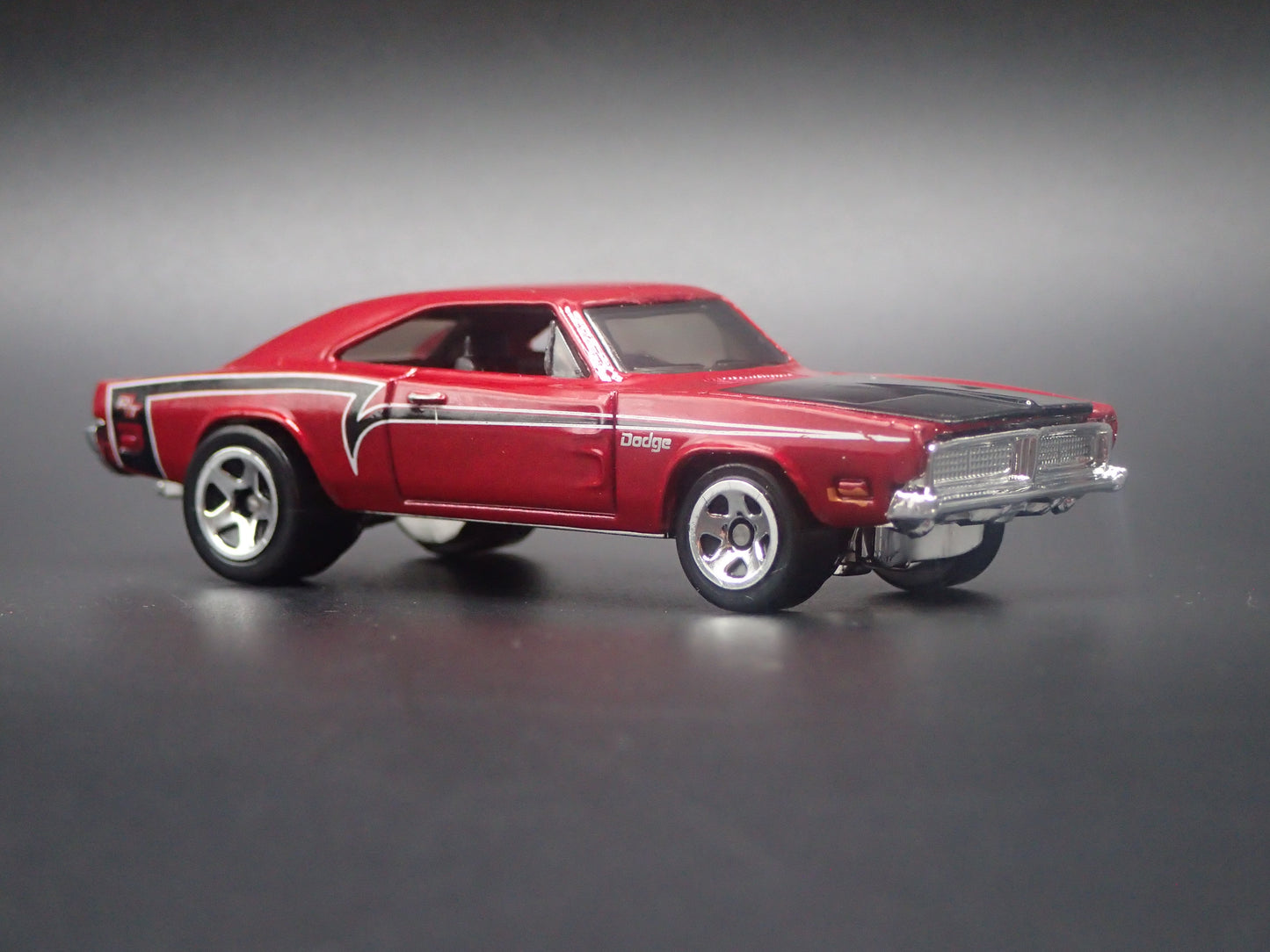 1969 69 DODGE CHARGER RED 1:64 SCALE COLLECTIBLE DIORAMA DIECAST MODEL CAR