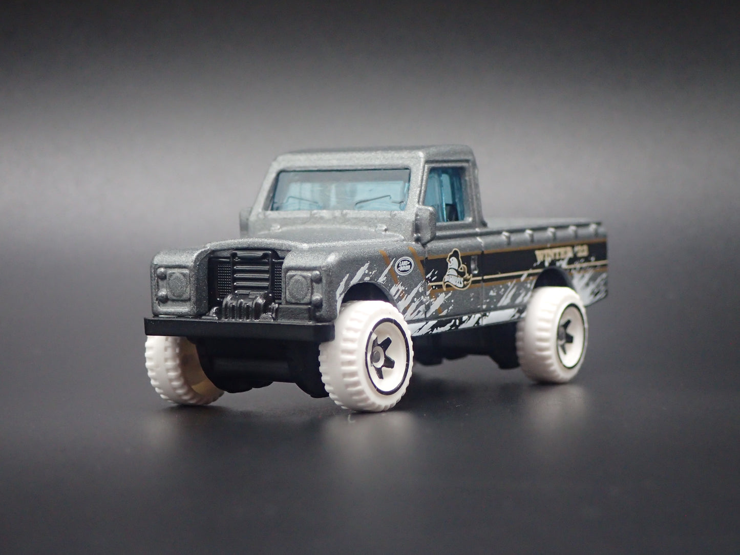 1971-1985 LAND ROVER SERIES III 3 PICKUP TRUCK RARE 1/64 SCALE DIECAST MODEL CAR