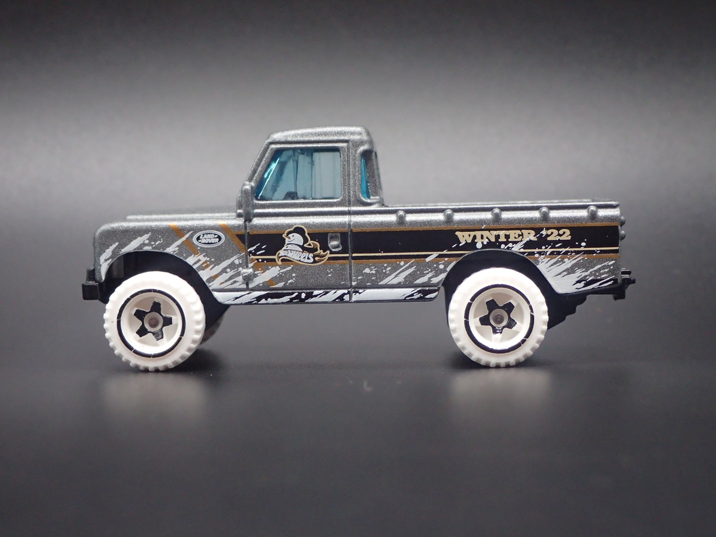 1971-1985 LAND ROVER SERIES III 3 PICKUP TRUCK RARE 1/64 SCALE DIECAST MODEL CAR