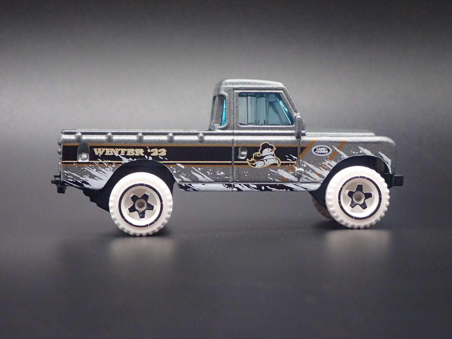 1971-1985 LAND ROVER SERIES III 3 PICKUP TRUCK RARE 1/64 SCALE DIECAST MODEL CAR