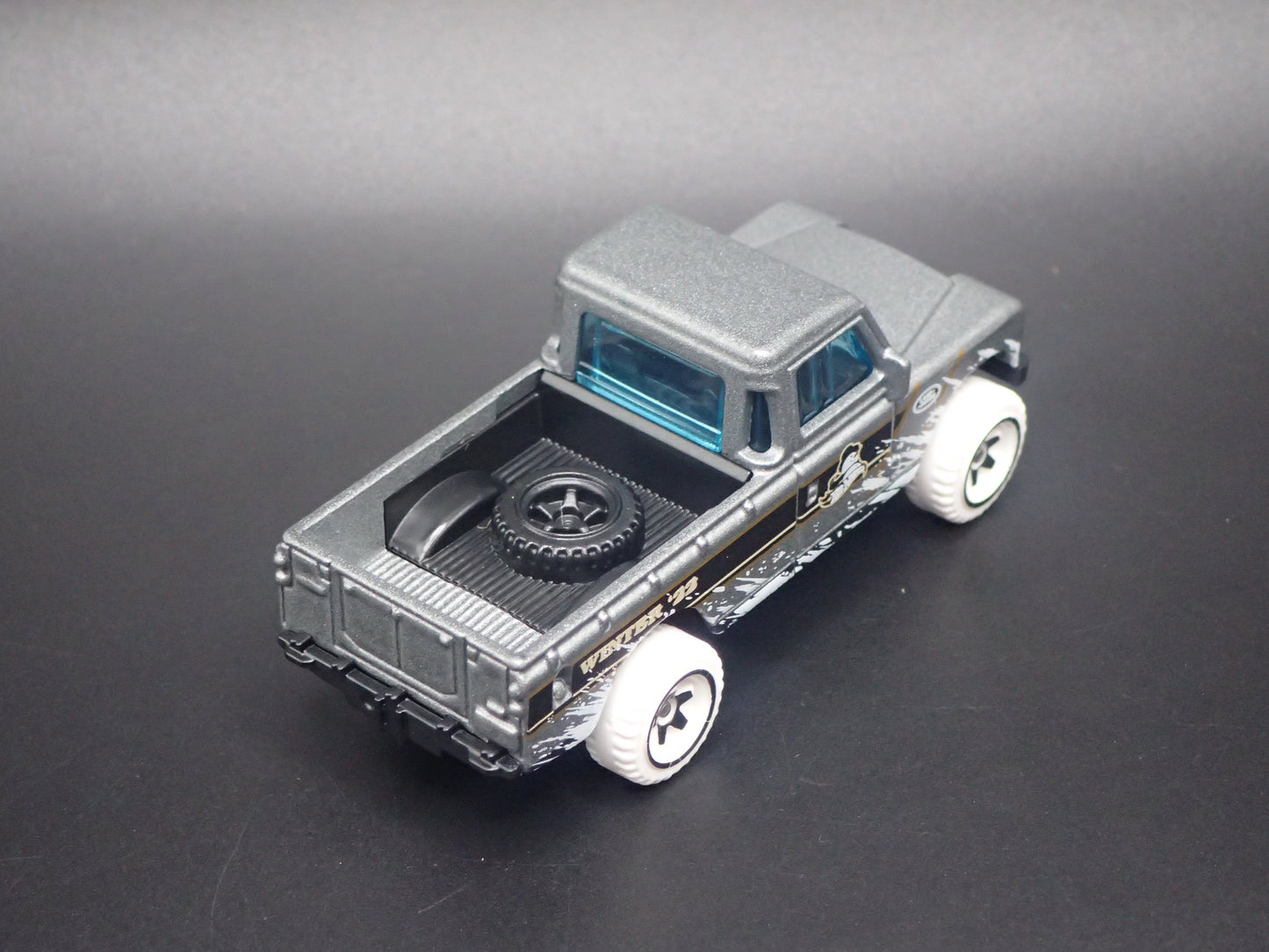 1971-1985 LAND ROVER SERIES III 3 PICKUP TRUCK RARE 1/64 SCALE DIECAST MODEL CAR
