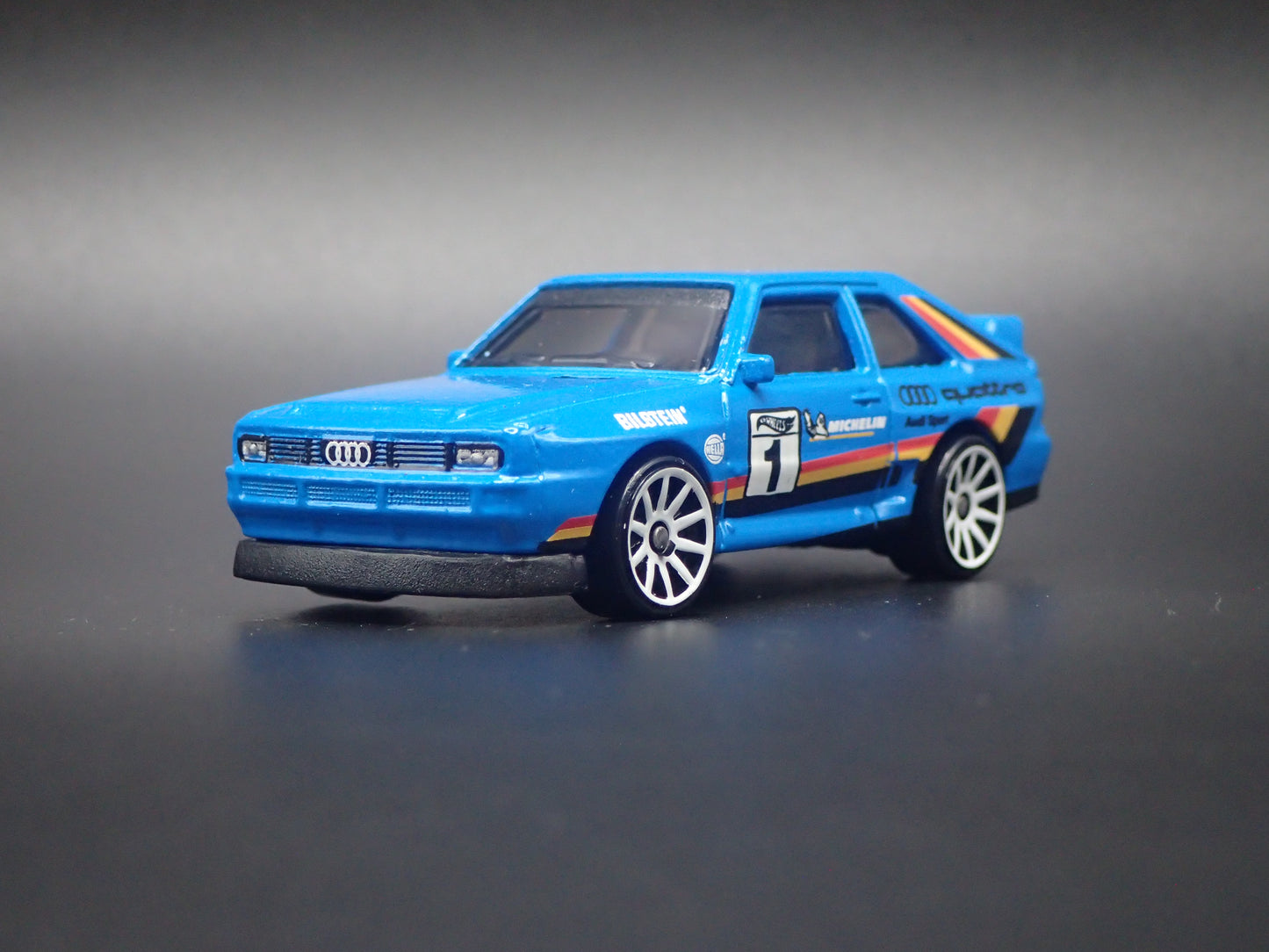 1980-1991 AUDI SPORT QUATTRO BLUE 1:64 SCALE COLLECTIBLE DIECAST MODEL CAR