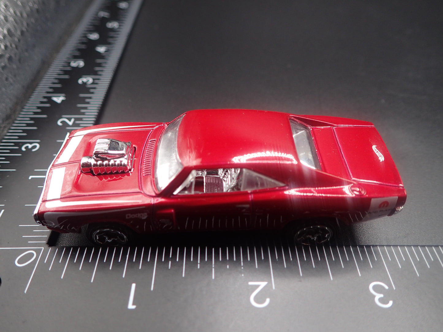 1970 70 DODGE CHARGER RT RED 1/64 SCALE COLLECTIBLE DIECAST MODEL CAR