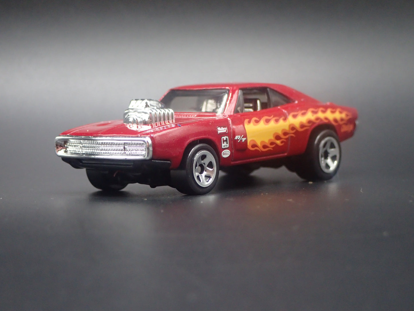 1970 70 DODGE CHARGER RT RED 1/64 SCALE COLLECTIBLE DIECAST MODEL CAR