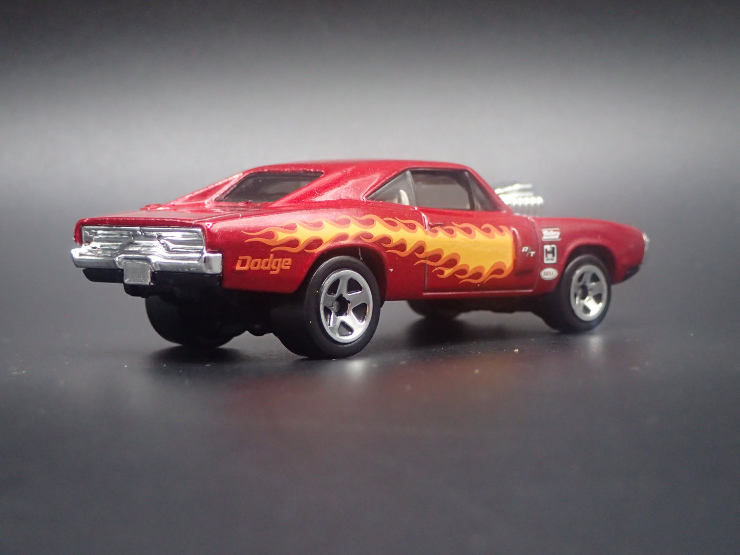 1970 70 DODGE CHARGER RT RED 1/64 SCALE COLLECTIBLE DIECAST MODEL CAR