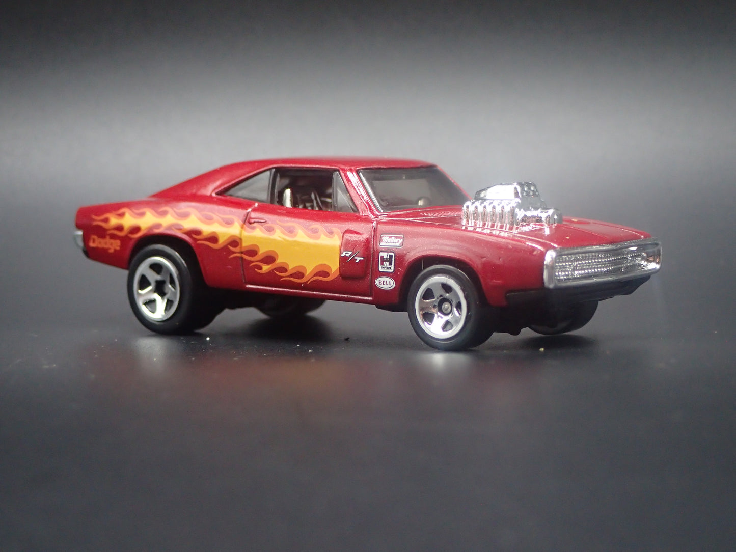 1970 70 DODGE CHARGER RT RED 1/64 SCALE COLLECTIBLE DIECAST MODEL CAR