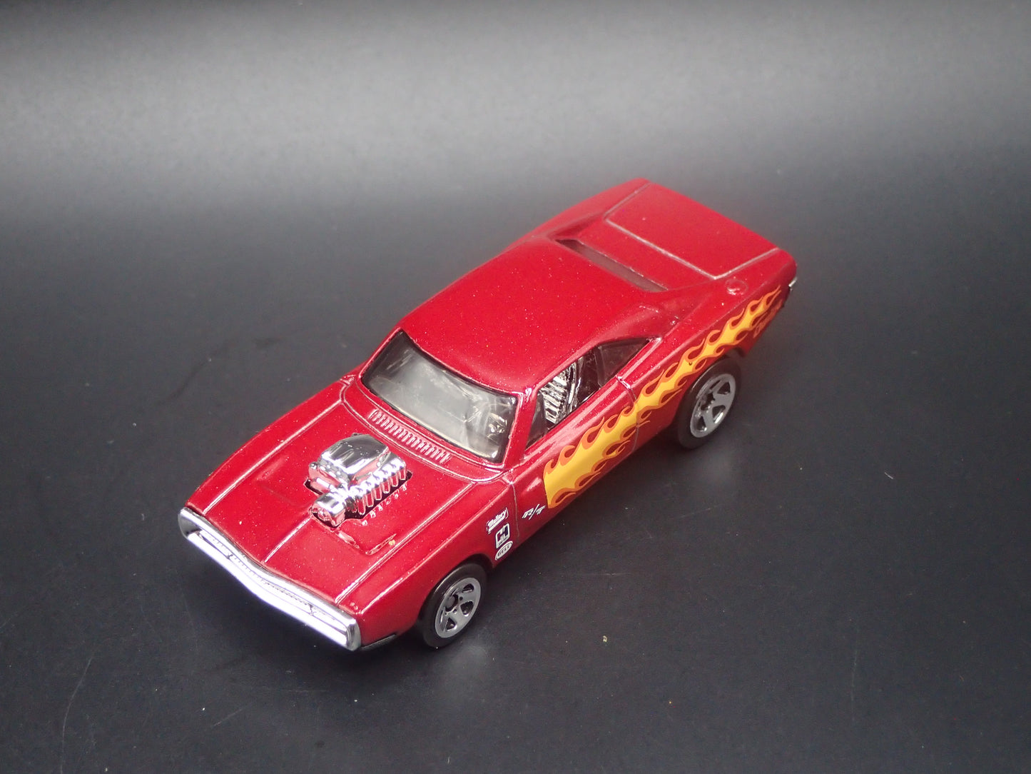 1970 70 DODGE CHARGER RT RED 1/64 SCALE COLLECTIBLE DIECAST MODEL CAR