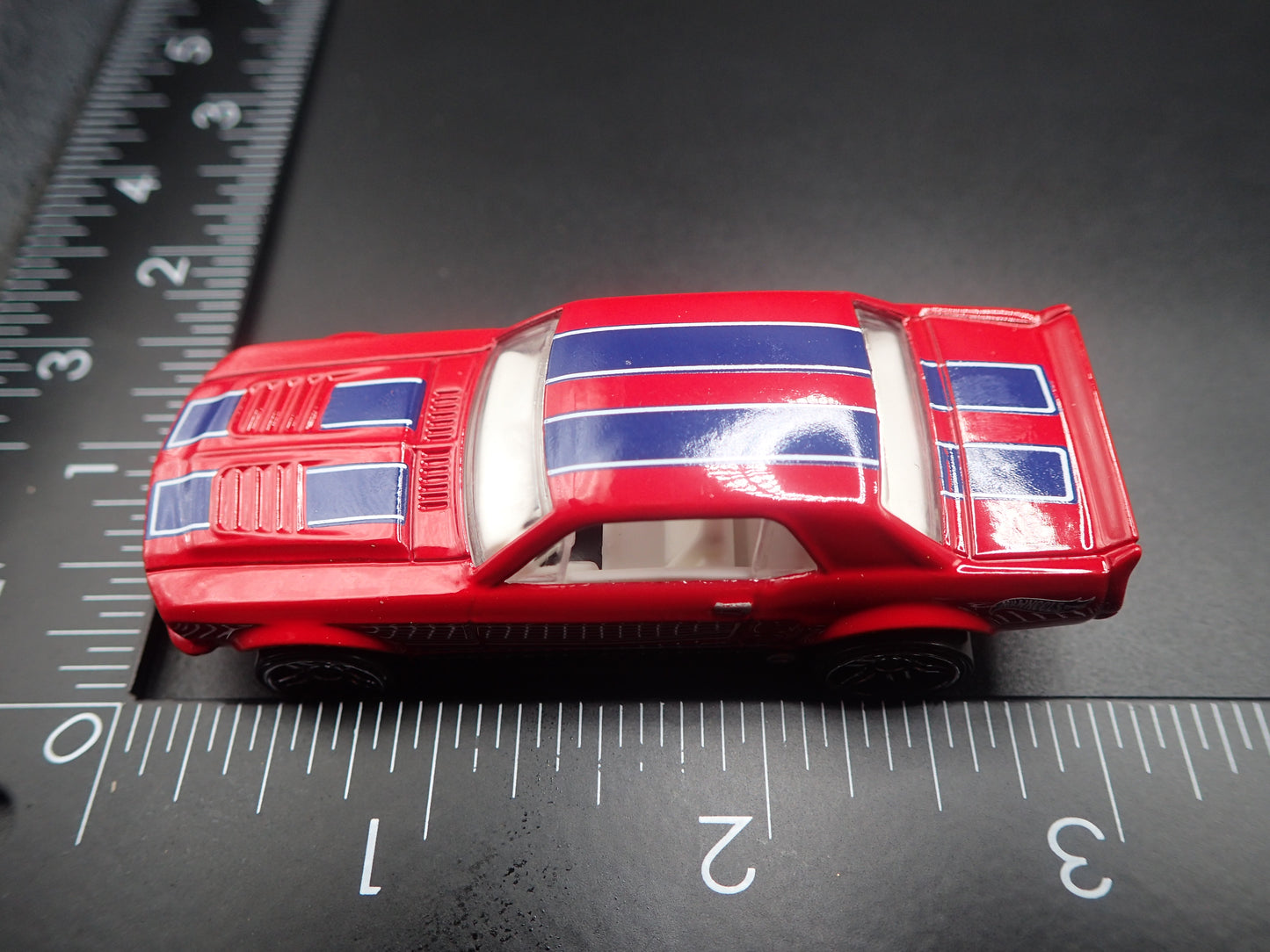 1967 67 FORD MUSTANG COUPE RED 1:64 SCALE COLLECTIBLE DIECAST MODEL CAR