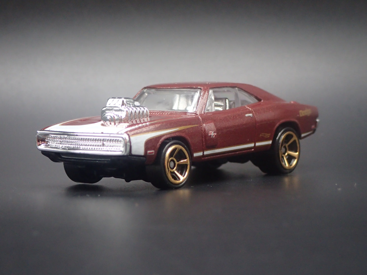 1970 70 DODGE CHARGER RT BURGUNDY 1/64 SCALE COLLECTIBLE DIECAST MODEL CAR