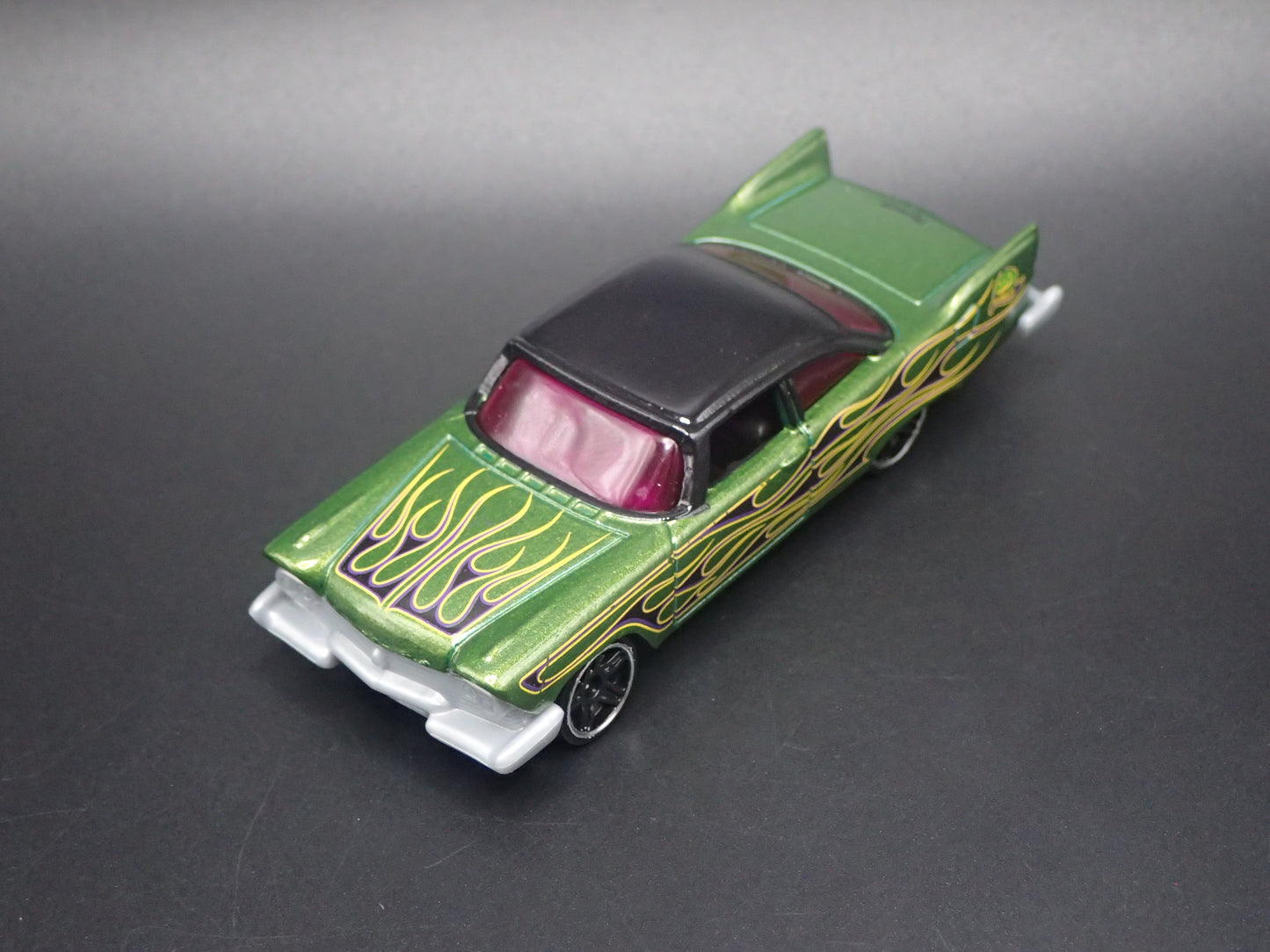 1957 57 PLYMOUTH FURY GREEN  1/64 SCALE COLLECTIBLE DIECAST MODEL CAR