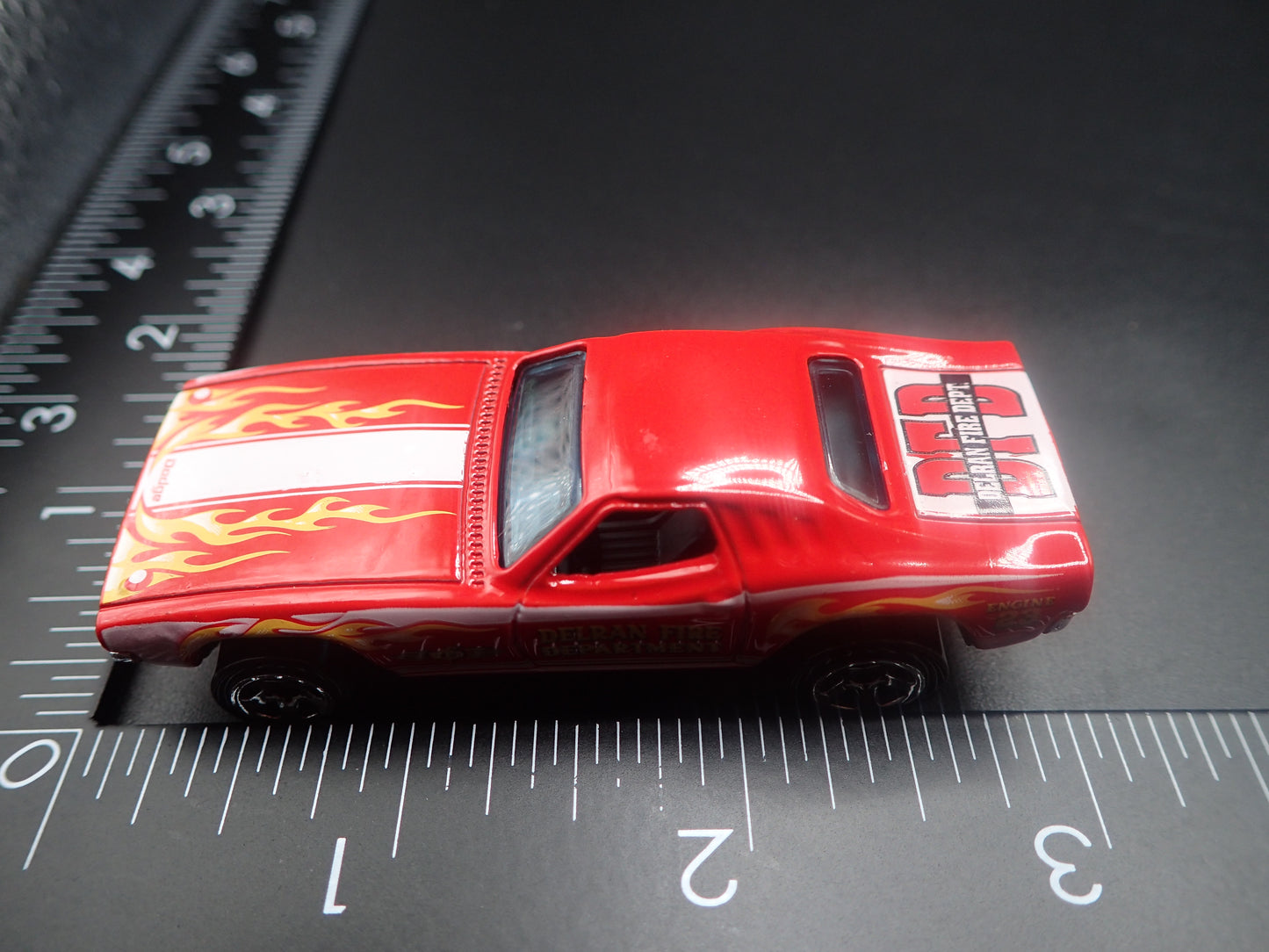 ROGER DODGER DIXIE CHALLENGER 1/64 SCALE COLLECTIBLE DIORAMA DIECAST MODEL CAR