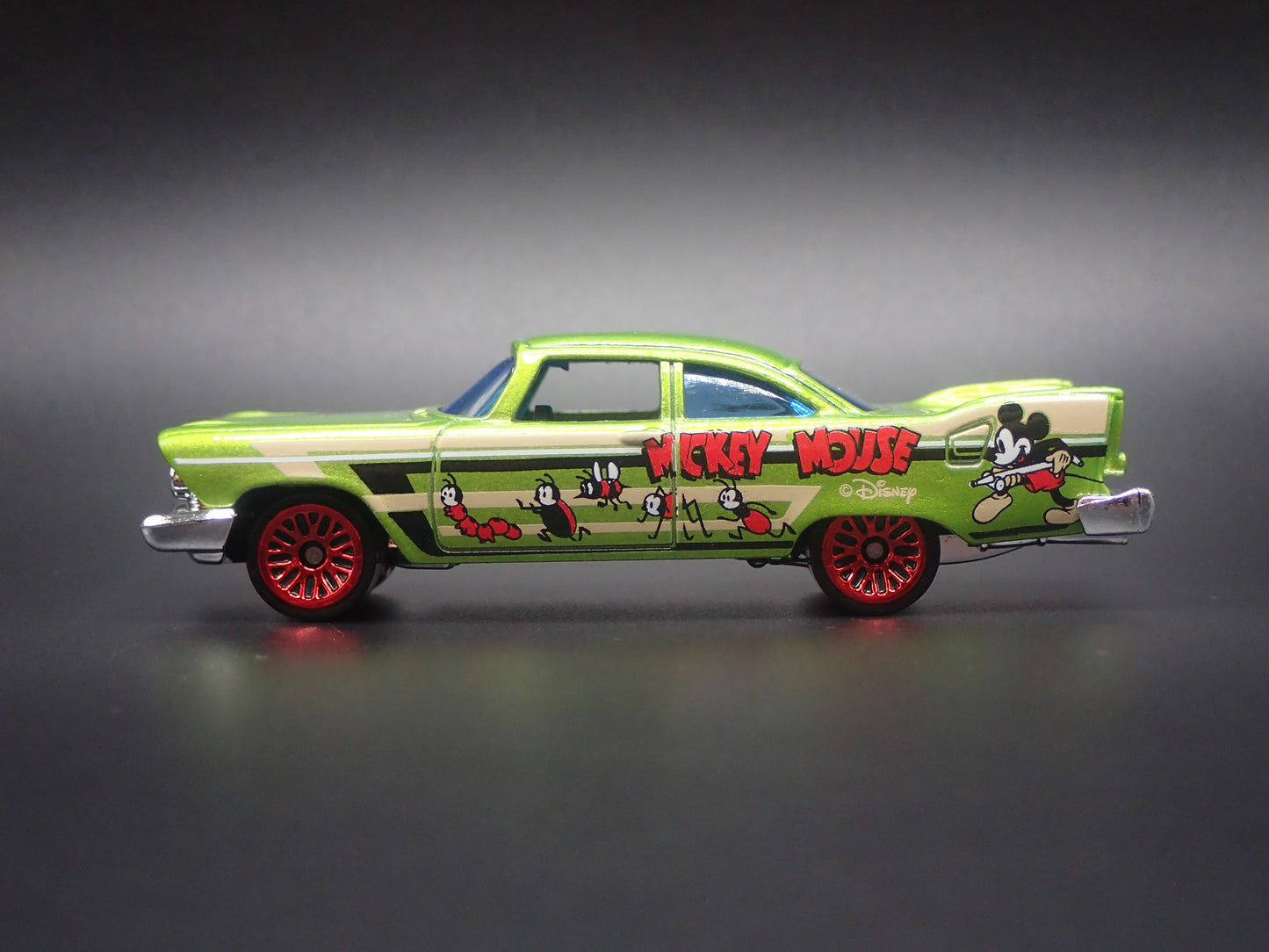 1957 57 PLYMOUTH FURY MICKEY MOUSE  1/64 SCALE COLLECTIBLE DIECAST MODEL CAR