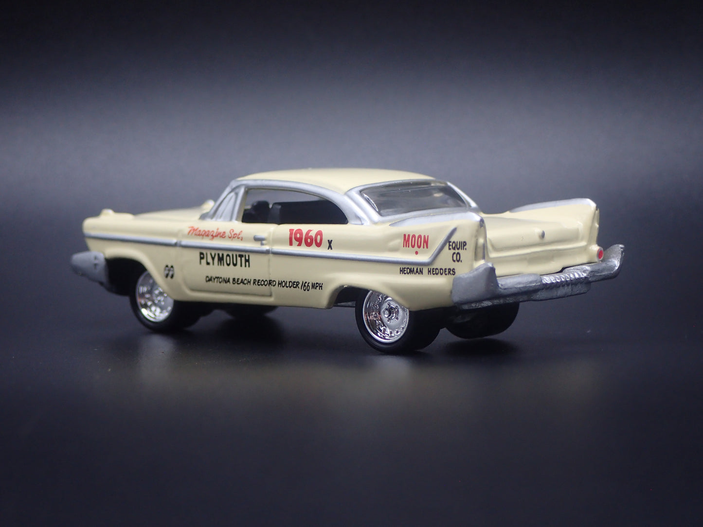 1957 57 PLYMOUTH FURY MOONEYES 1:64 SCALE  DIORAMA DIECAST MODEL CAR