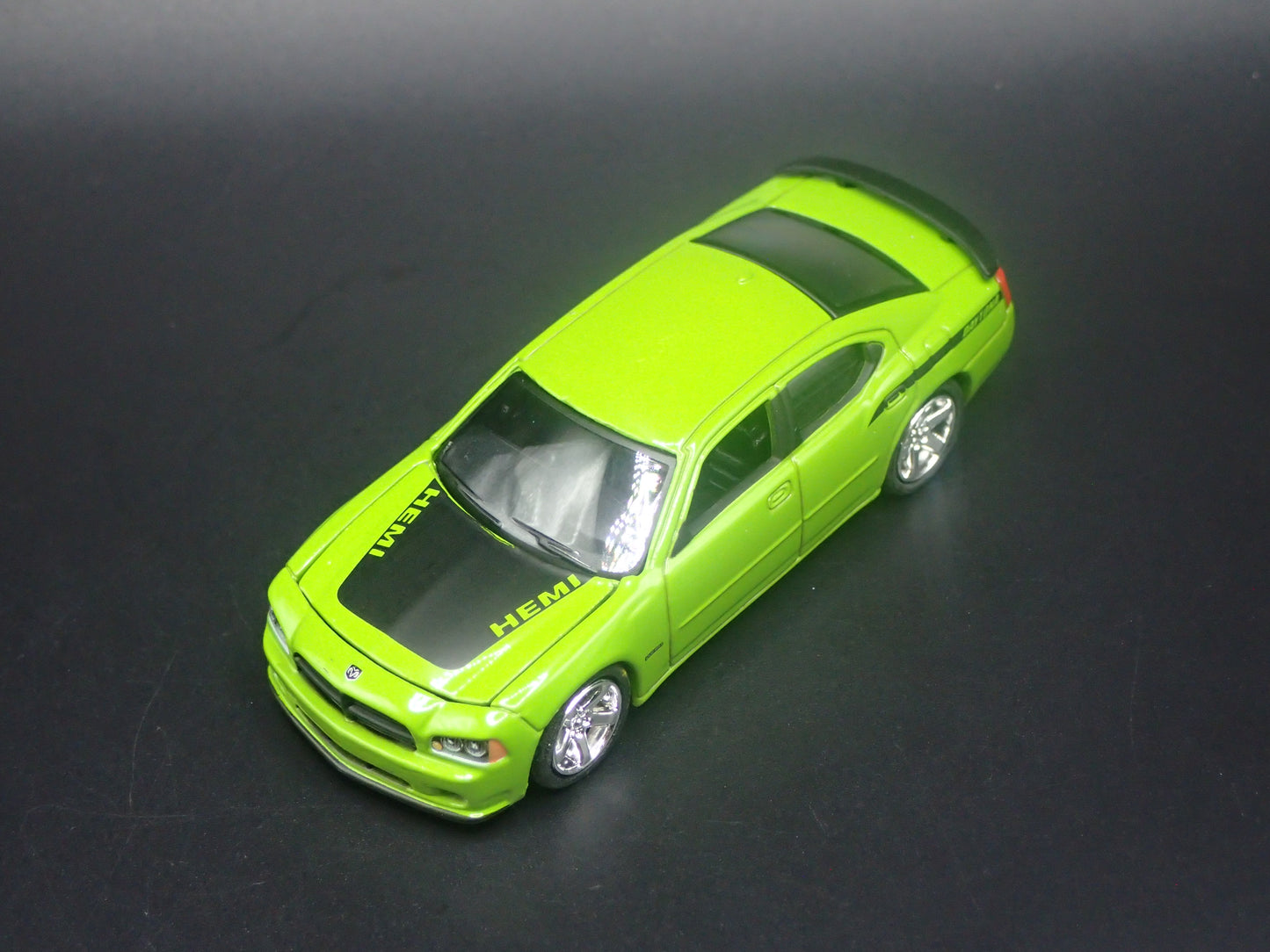2007 07 DODGE CHARGER DAYTONA 1/64 SCALE COLLECTIBLE DIECAST MODEL CAR