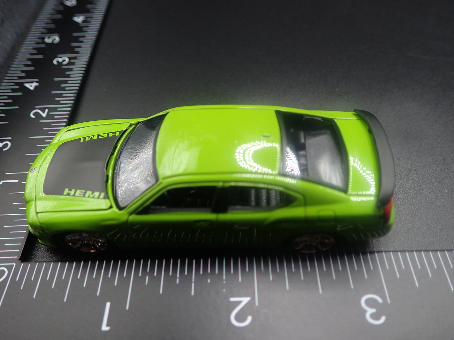 2007 07 DODGE CHARGER DAYTONA 1/64 SCALE COLLECTIBLE DIECAST MODEL CAR